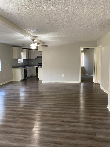 2363 Virginia Court, Montgomery, TX 77316