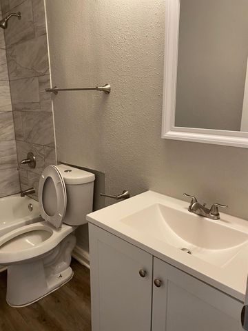 2363 Virginia Court, Montgomery, TX 77316