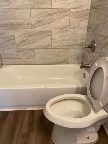 2363 Virginia Court, Montgomery, TX 77316