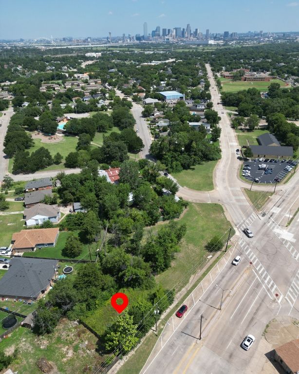 2229 Cedar Crest Boulevard, Dallas, TX 75203