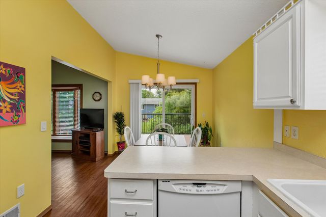 4209 Braddock Trail, Eagan, MN 55123