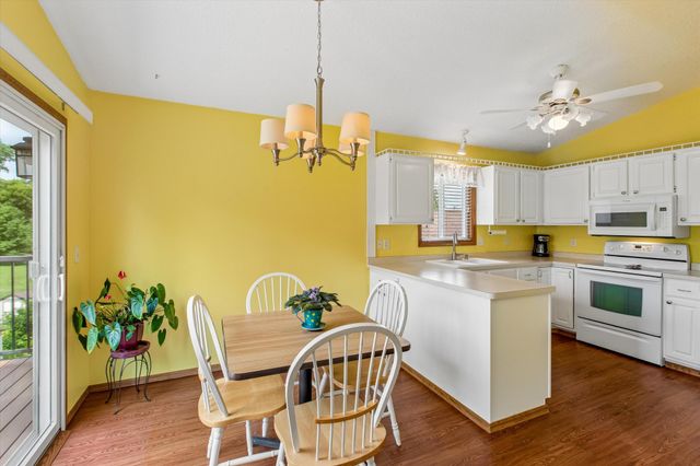 4209 Braddock Trail, Eagan, MN 55123