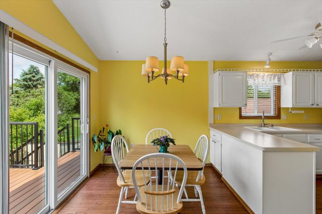 4209 Braddock Trail, Eagan, MN 55123