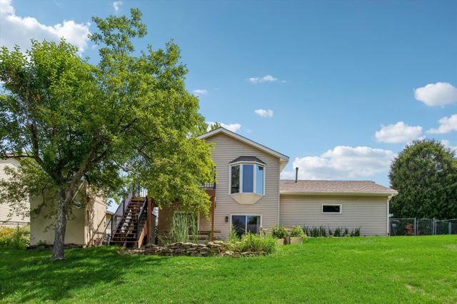 4209 Braddock Trail, Eagan, MN 55123