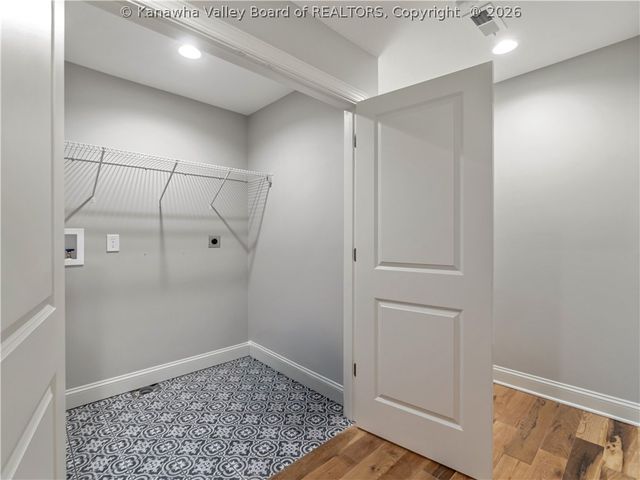 53 Jordon Drive, Winfield, WV 25213
