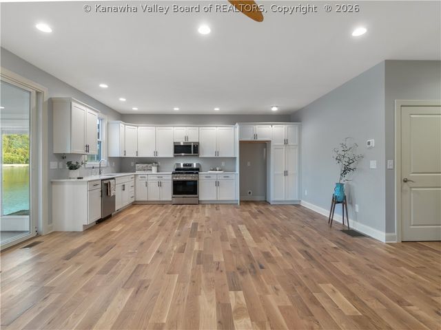 53 Jordon Drive, Winfield, WV 25213