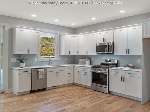 53 Jordon Drive, Winfield, WV 25213