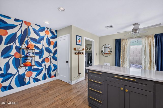 2360 E SAHUARO Drive, Phoenix, AZ 85028