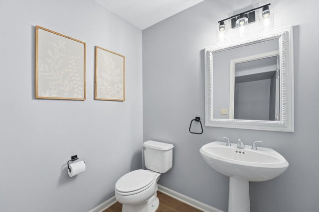 8103 Oakview Drive N, Maple Grove, MN 55369