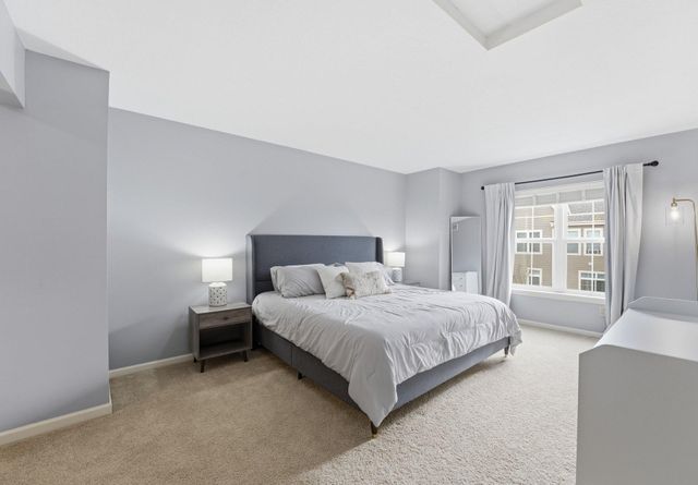 8103 Oakview Drive N, Maple Grove, MN 55369