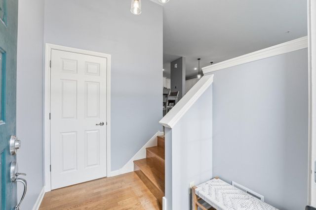 8103 Oakview Drive N, Maple Grove, MN 55369