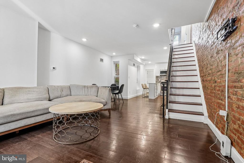 1540 N HOLLYWOOD ST, PHILADELPHIA, PA 19121 — photo 3