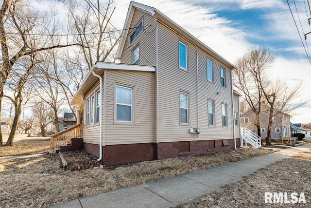 1831 N LINN Street, Peoria, IL 61604