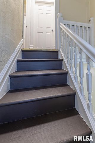 1831 N LINN Street, Peoria, IL 61604