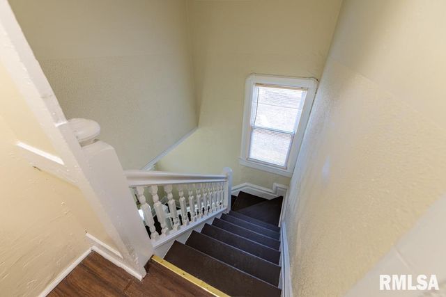 1831 N LINN Street, Peoria, IL 61604