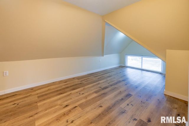 1831 N LINN Street, Peoria, IL 61604