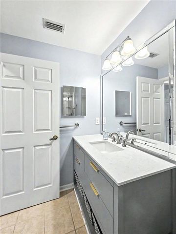 1800 Clairmont Lake 301, Decatur, GA 30033