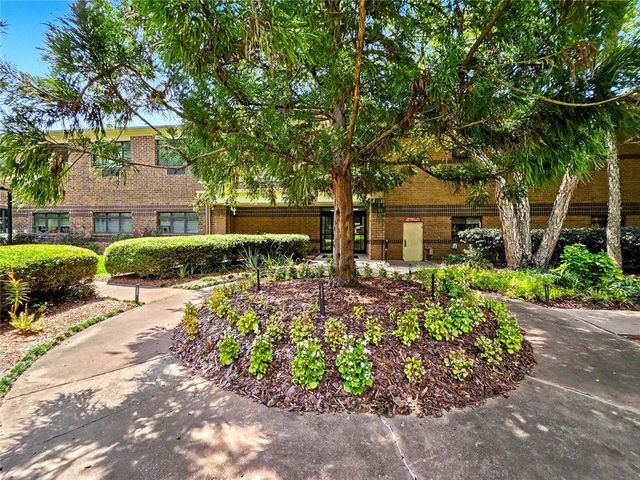 1800 Clairmont Lake 301, Decatur, GA 30033