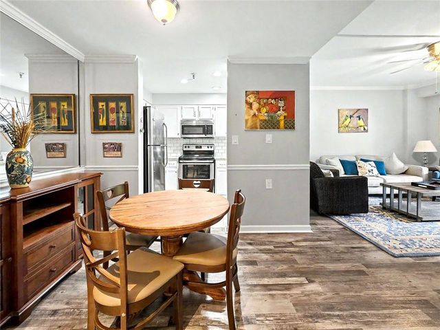 1800 Clairmont Lake 301, Decatur, GA 30033