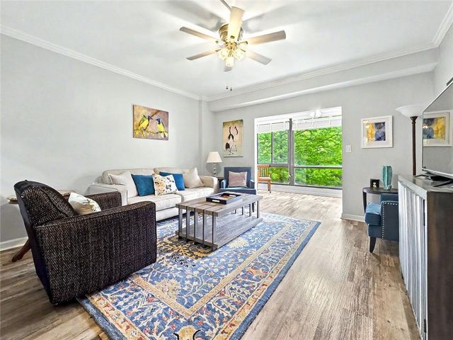 1800 Clairmont Lake 301, Decatur, GA 30033