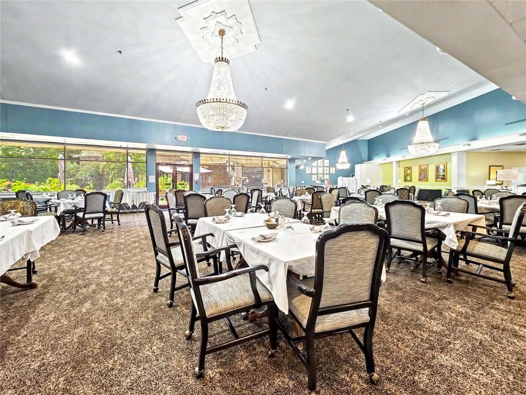 Image 33 of property listing at 1800 Clairmont Lake 301, Decatur, GA 30033