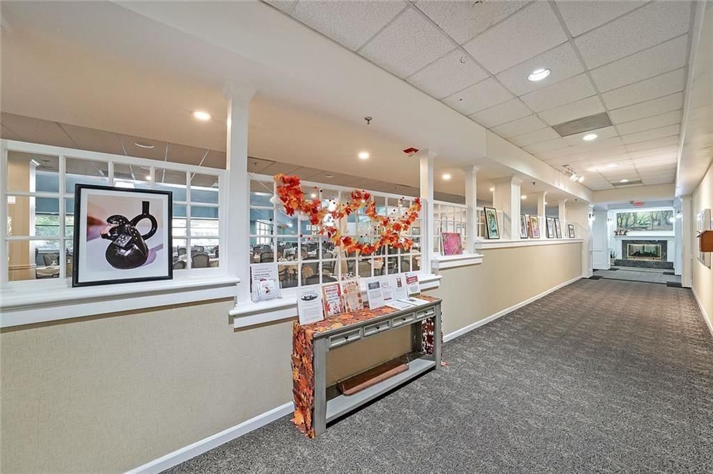 Image 35 of property listing at 1800 Clairmont Lake 301, Decatur, GA 30033