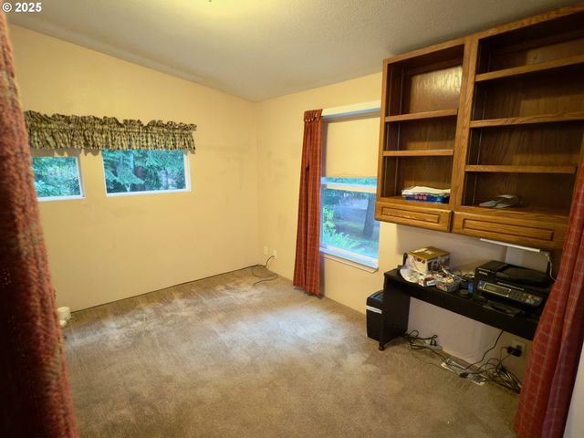 21191 E COUNTRY CLUB Rd, Brightwood, OR 97011