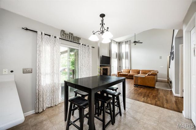 60 Josiah Lane, Millstadt, IL 62260