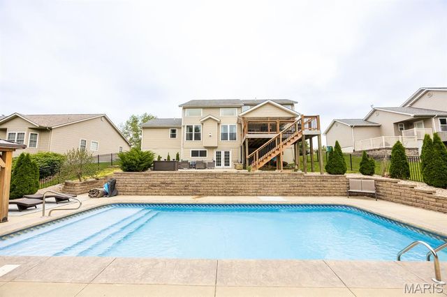 60 Josiah Lane, Millstadt, IL 62260