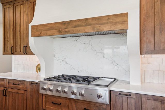 3330 Colton Way, Sun Prairie, WI 53590