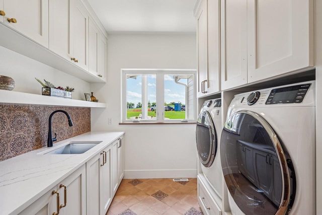 3330 Colton Way, Sun Prairie, WI 53590