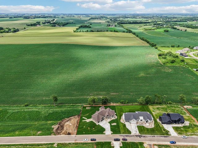 3330 Colton Way, Sun Prairie, WI 53590