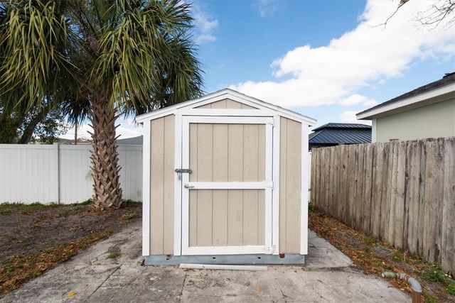 3623 W GRAY STREET, Tampa, FL 33609