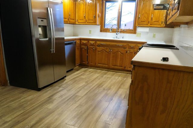 2831 N Garry Street, Springfield, MO 65803