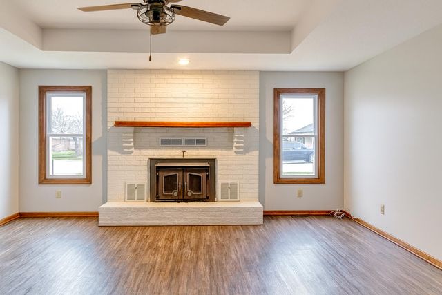 2831 N Garry Street, Springfield, MO 65803