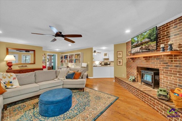 136 Wimbish Way, Perry, GA 31069