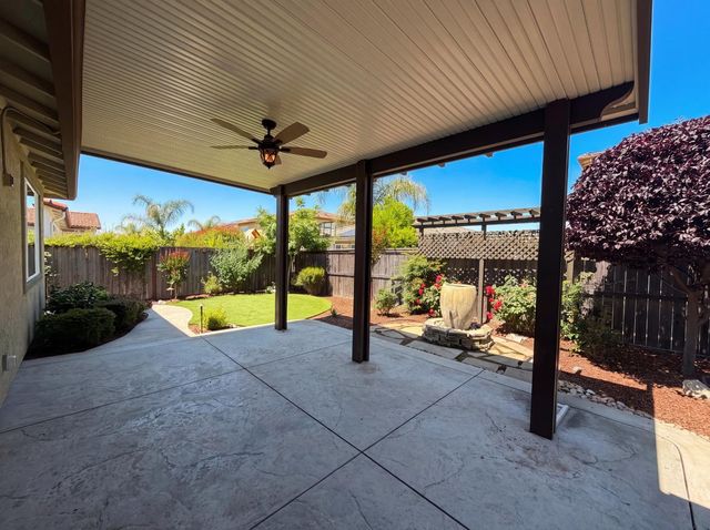 3935 Deergrass Cir, Rocklin, CA 95677