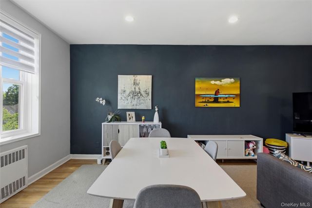 101 Old Mamaroneck Road 3D4, White Plains, NY 10605