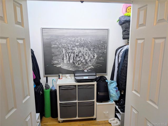 101 Old Mamaroneck Road 3D4, White Plains, NY 10605