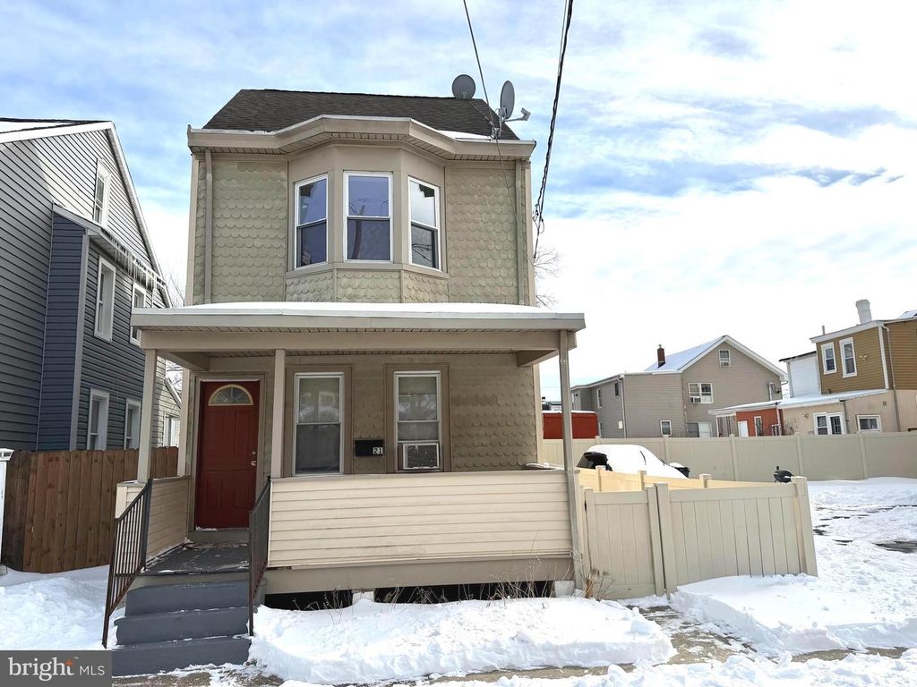 21 MICHIGAN AVE, Trenton, NJ 08638