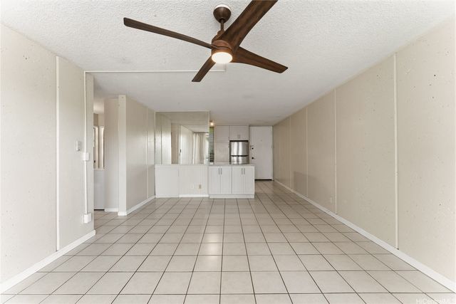 95-2043 Waikalani Place A205, Mililani, HI 96789