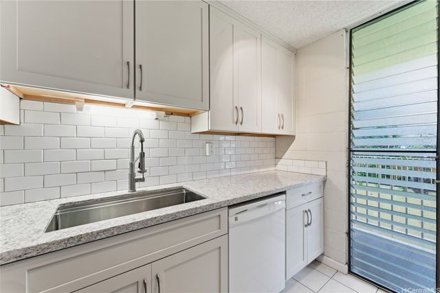 95-2043 Waikalani Place A205, Mililani, HI 96789