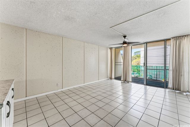 95-2043 Waikalani Place A205, Mililani, HI 96789