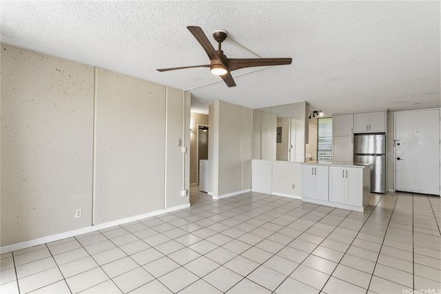 95-2043 Waikalani Place A205, Mililani, HI 96789