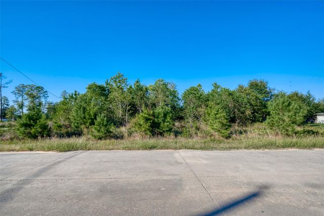 1192 County Road 5023, Cleveland, TX 77327