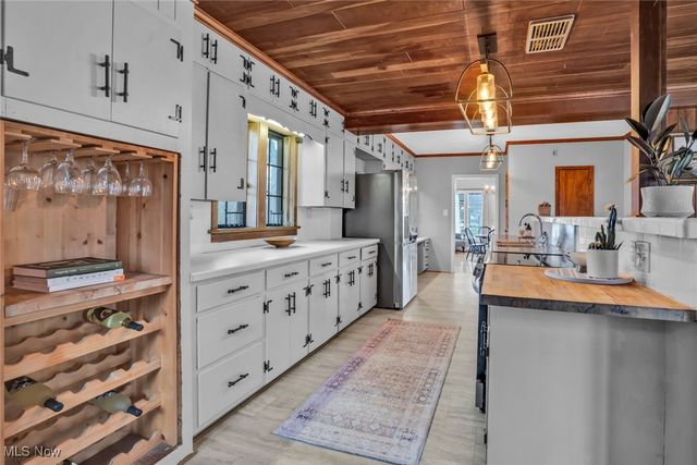 555 E Milton Street, Alliance, OH 44601