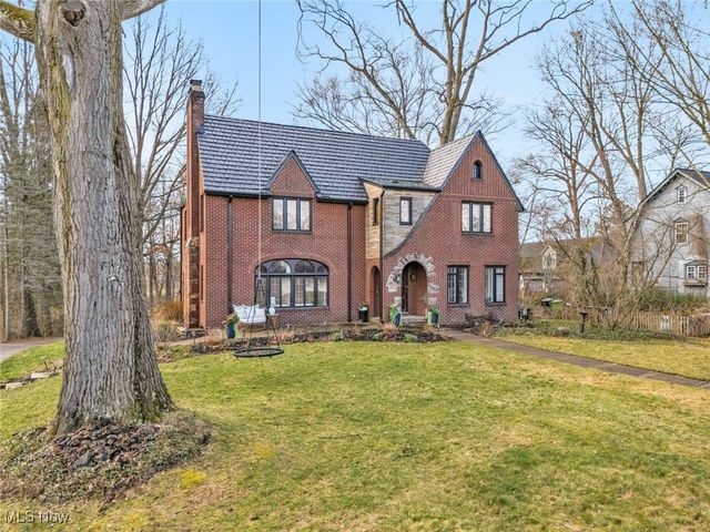 555 E Milton Street, Alliance, OH 44601