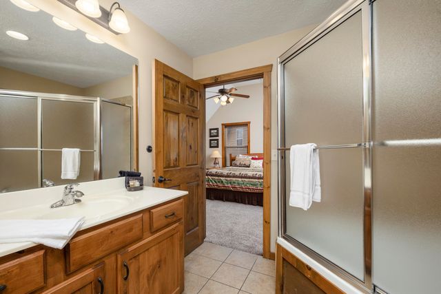 35 Willow Oak Lane, Branson, MO 65616