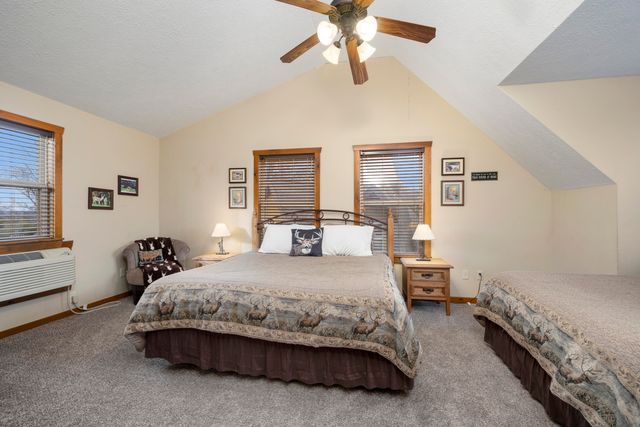 35 Willow Oak Lane, Branson, MO 65616