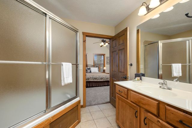 35 Willow Oak Lane, Branson, MO 65616